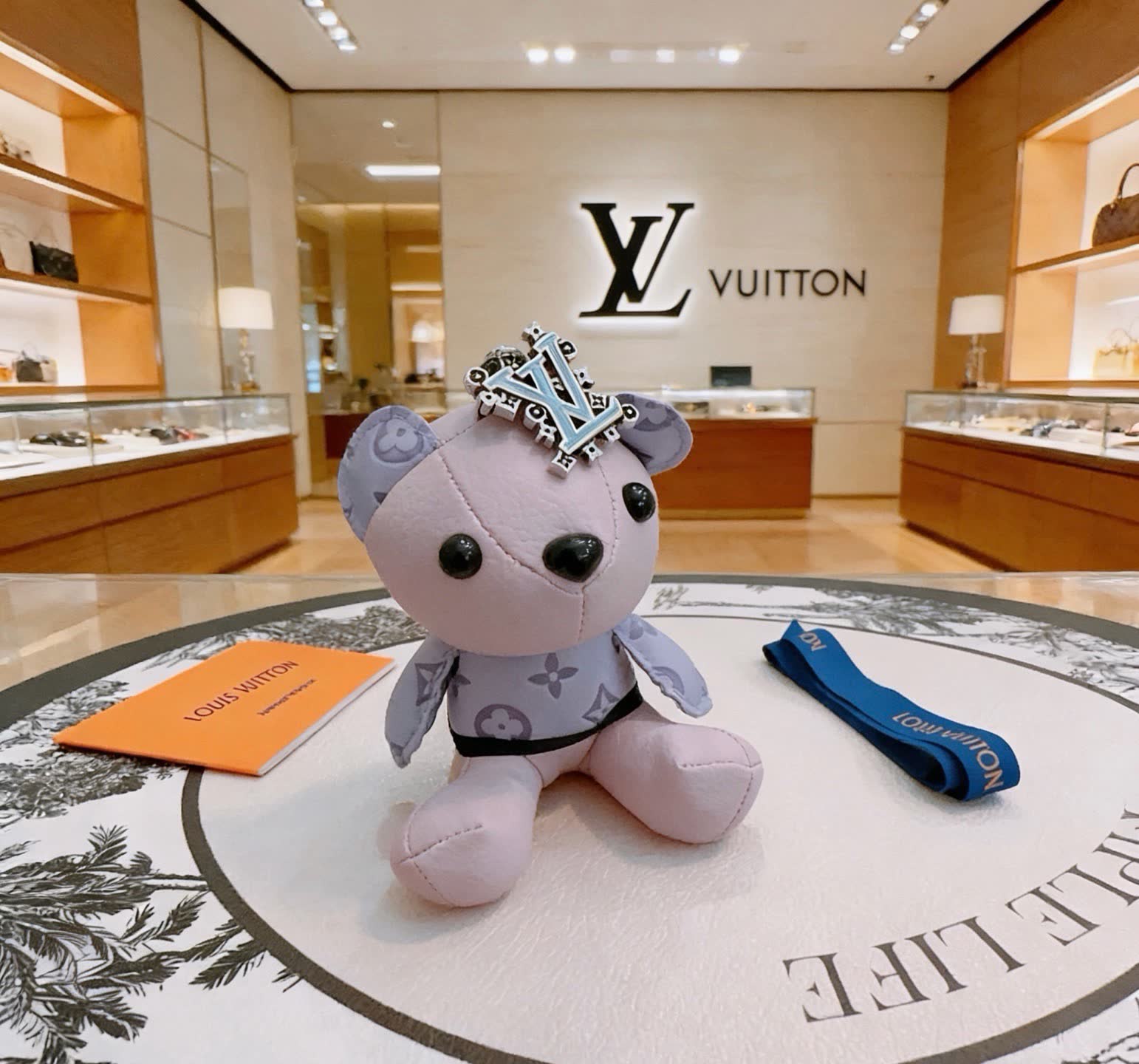 Louis Vuitton Teddy Bear Keychain Louis Vuitton Teddy Bear Keychain